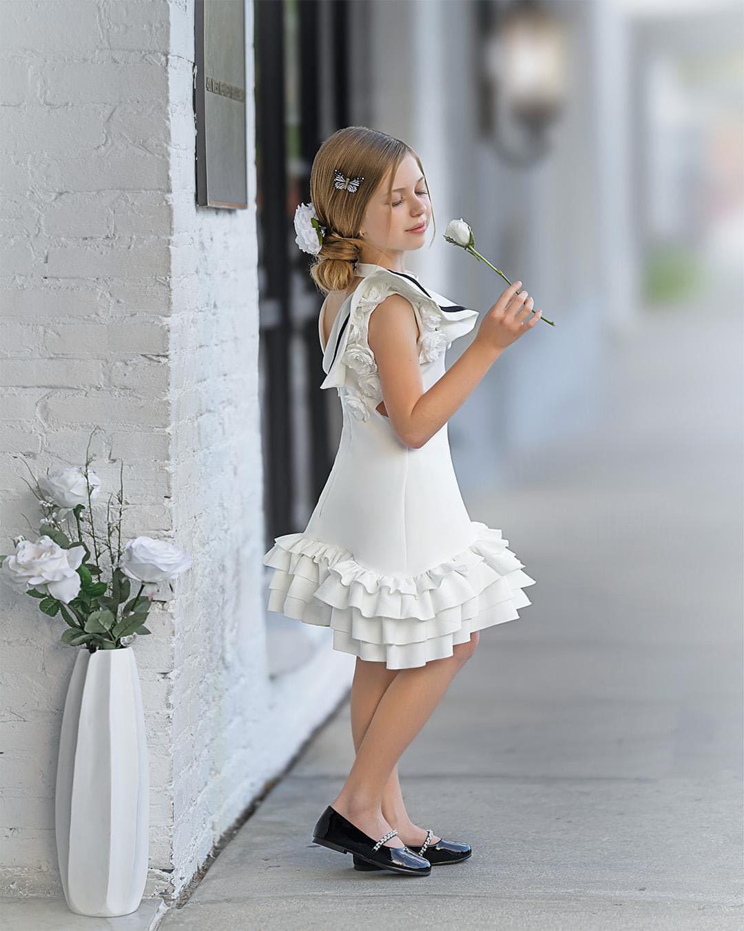 Girl | Alex Ruffle Dress with Contrast Line | White x Black
