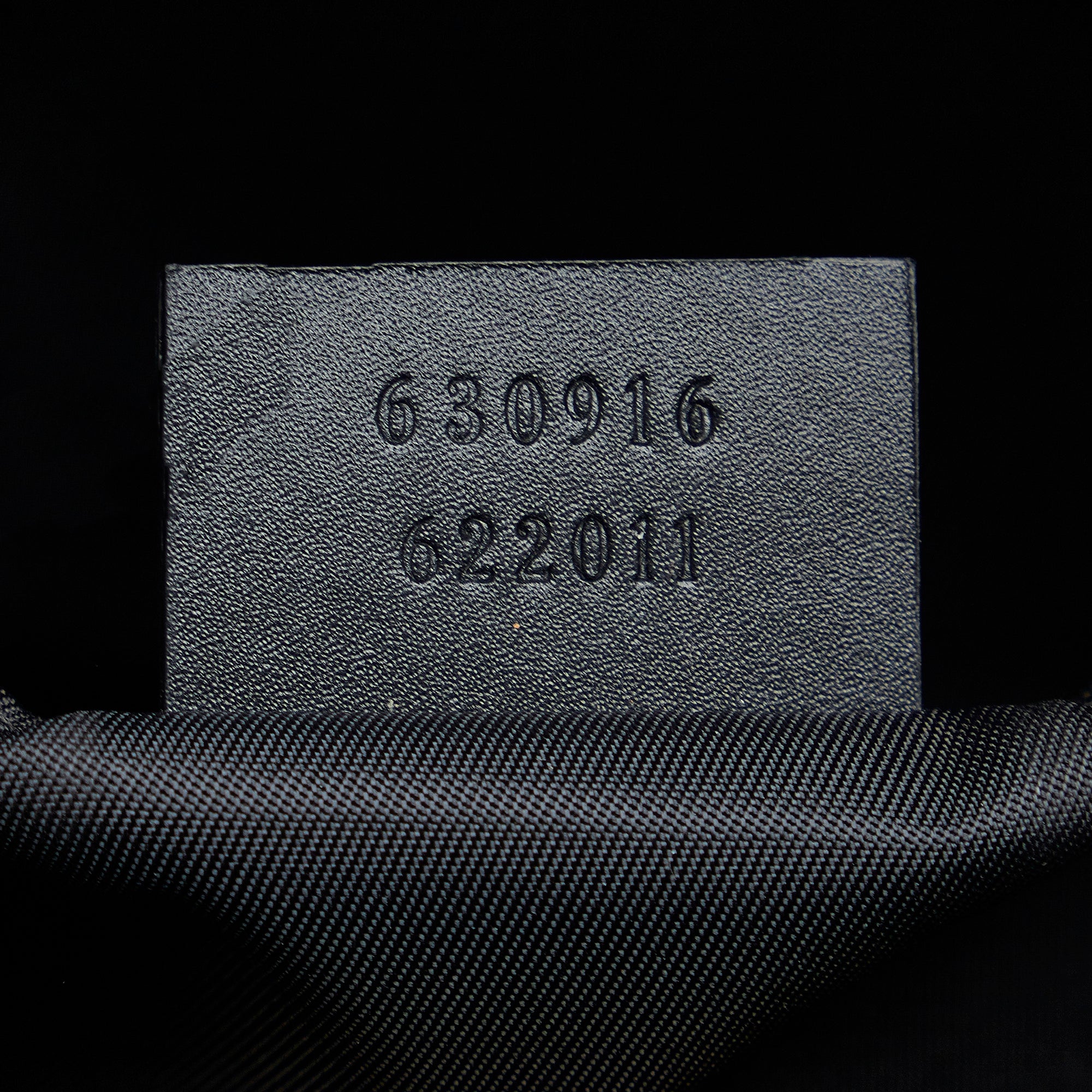 Gucci | Pre-Owned Techno Web Canvas Clutch | Black