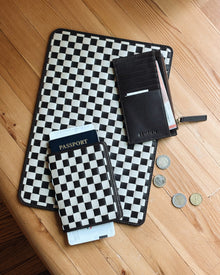 Lia Laptop Case - Check | Brown/Cream