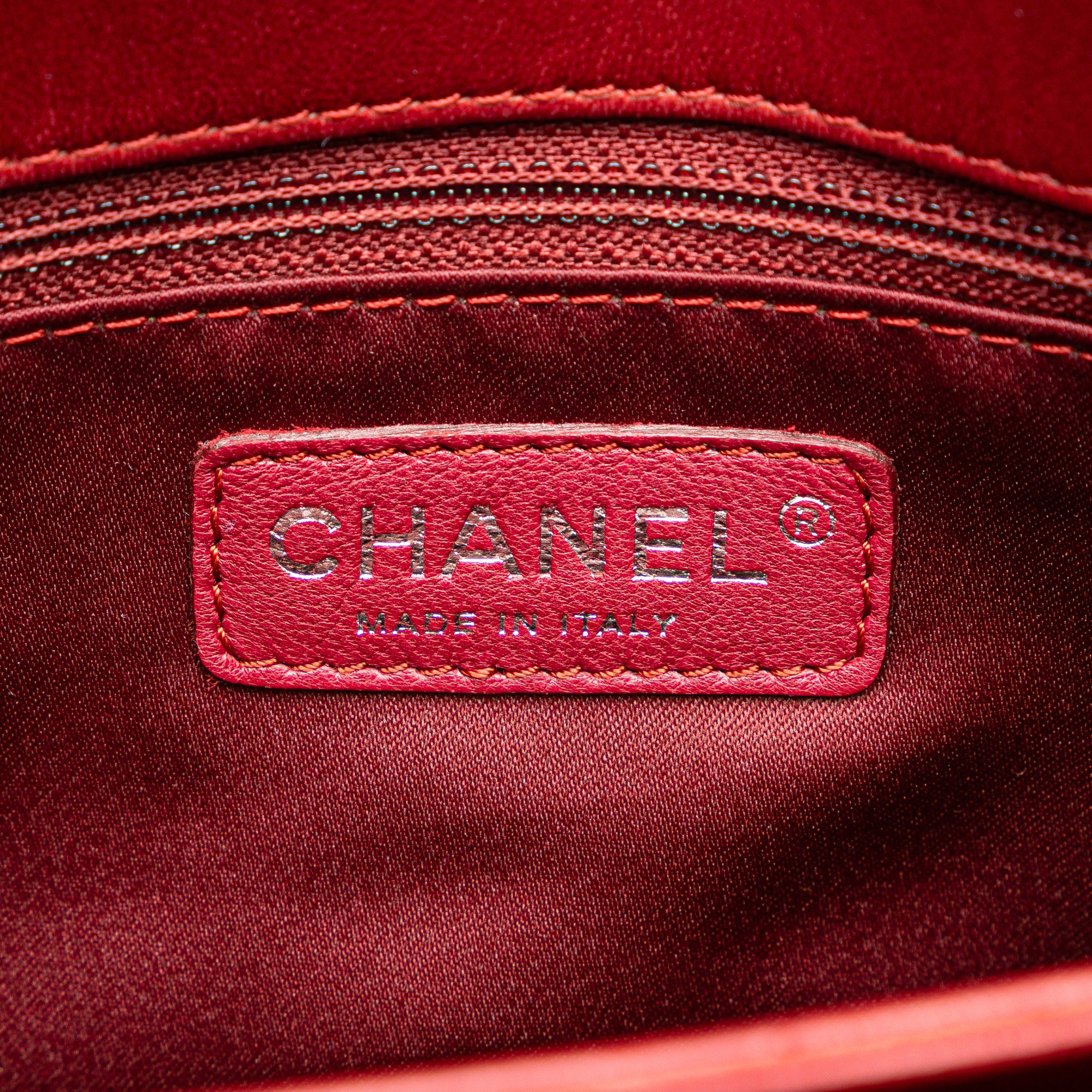 Chanel | Pre-Owned Maxi Lambskin 3 Accordion Flap | Red