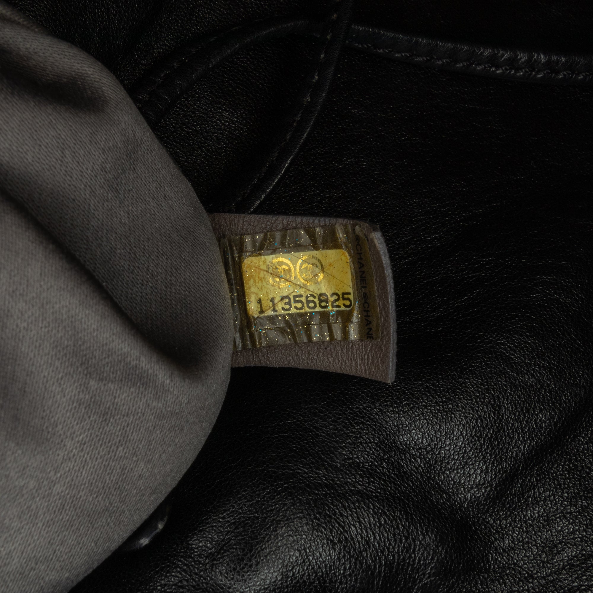 Chanel | Pre-Owned CC Calfskin Dual Twin Chain Handbag | Black