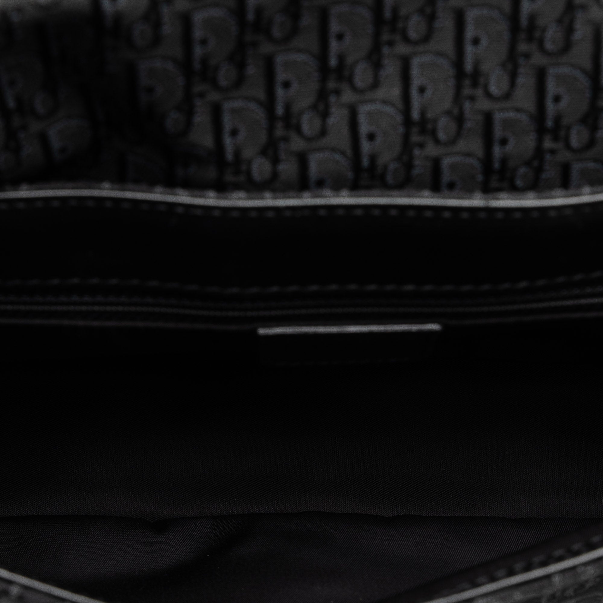 Dior | Pre-Owned Diorissimo Street Chic Crossbody Bag | Black