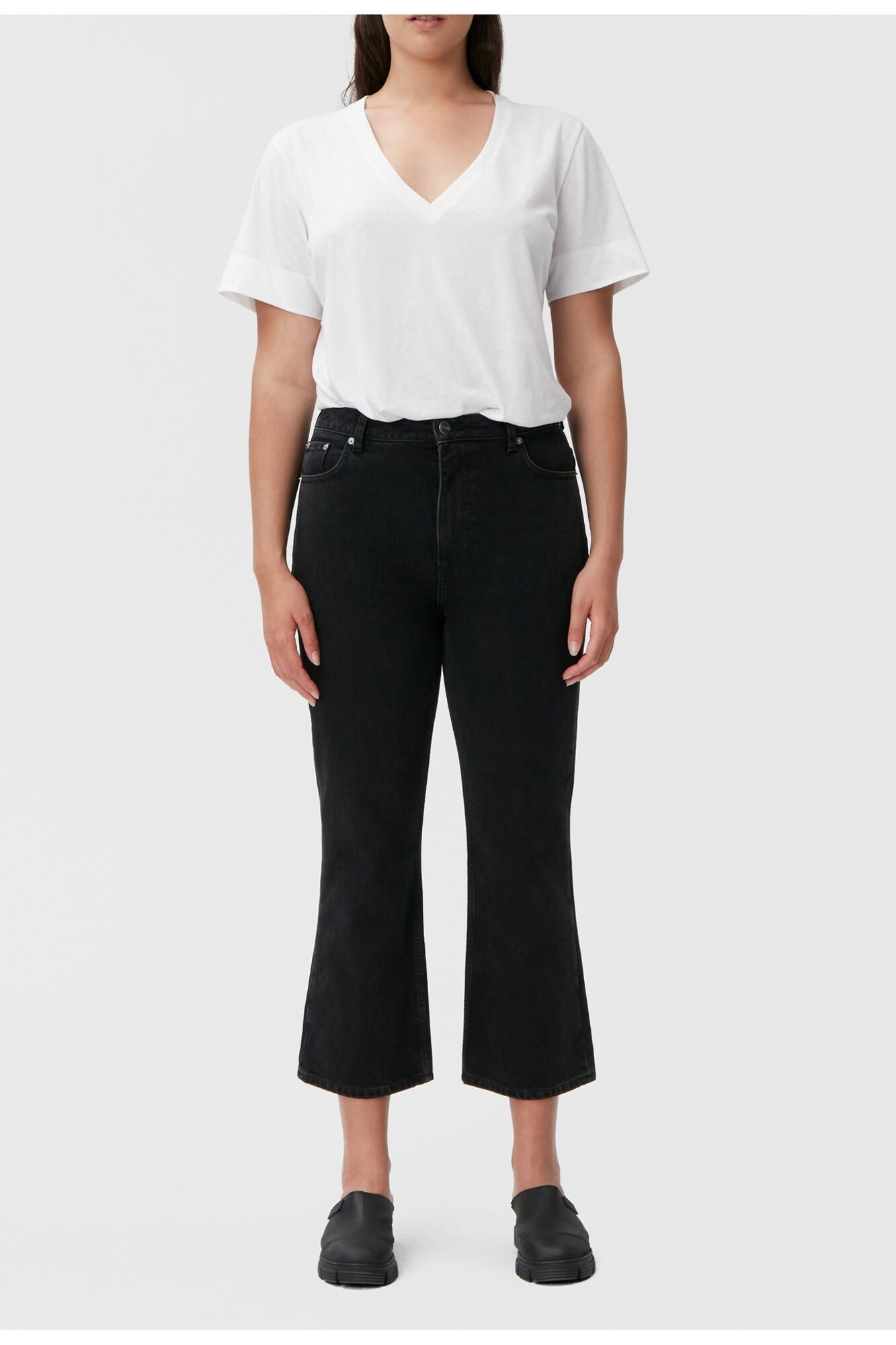 Betzy Cropped Jeans | Washed Black/Black