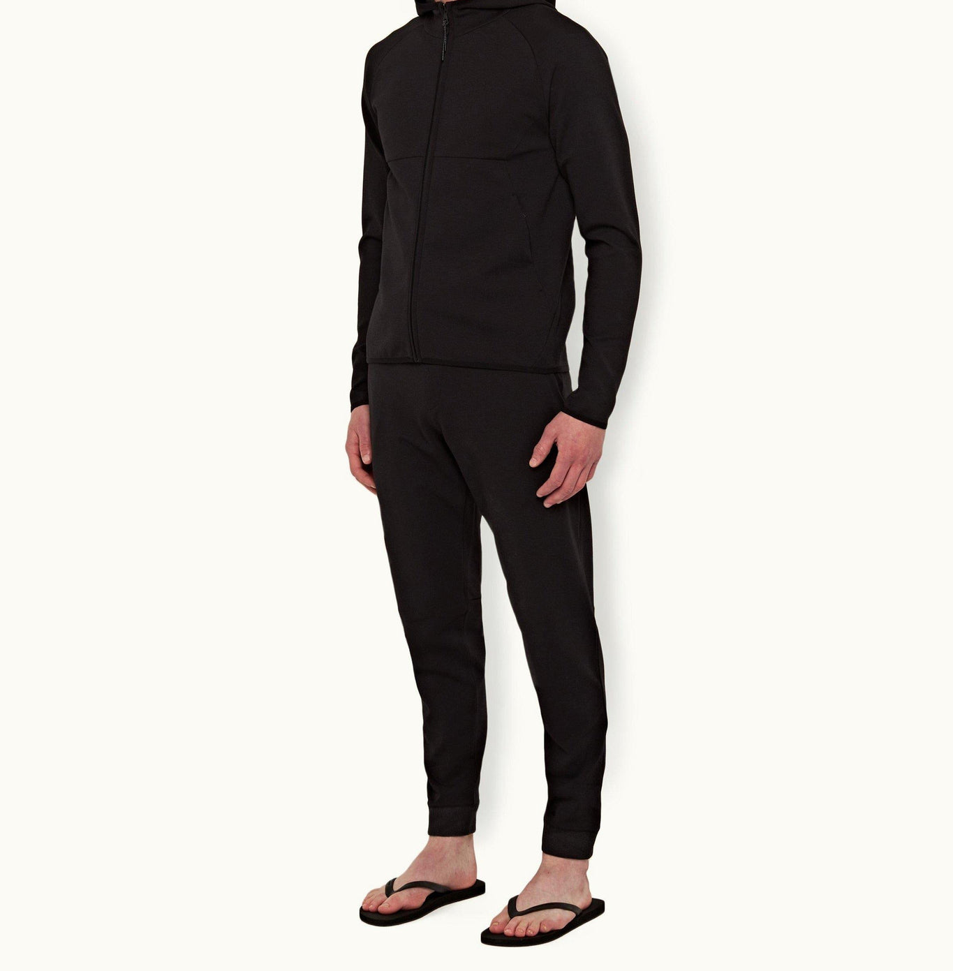 Brunswick Tailored Fit Ice Wool Sweatpants | Black