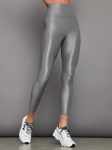 Carbon38 | High Rise 7/8 Legging in Takara Shine | Steel Grey
