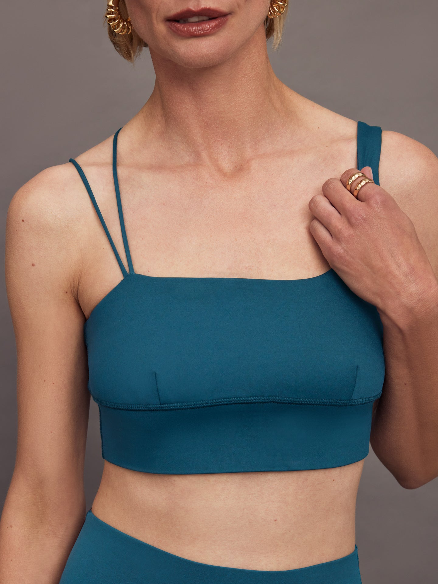 Carbon38 | Asymmetrical Strappy Bra in Diamond Compression | Deep Lagoon