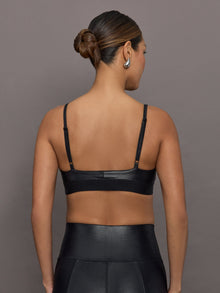 Carbon38 | Soft Sculpt Sports Bra in Takara Shine | Black
