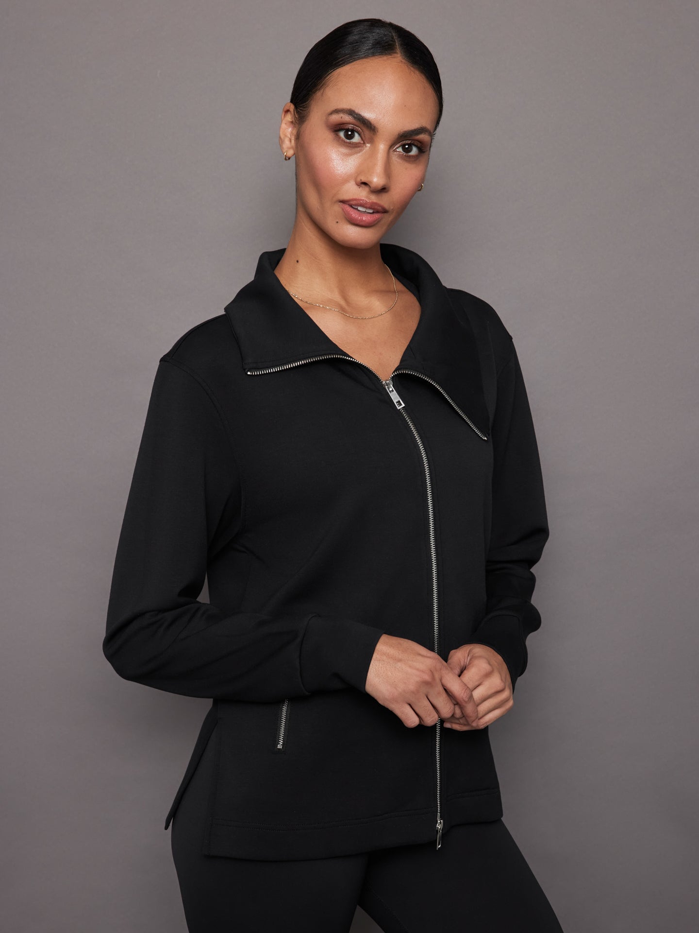 Carbon38 | Knit Jacket with Asymmetrical Zip in Interlock | Black
