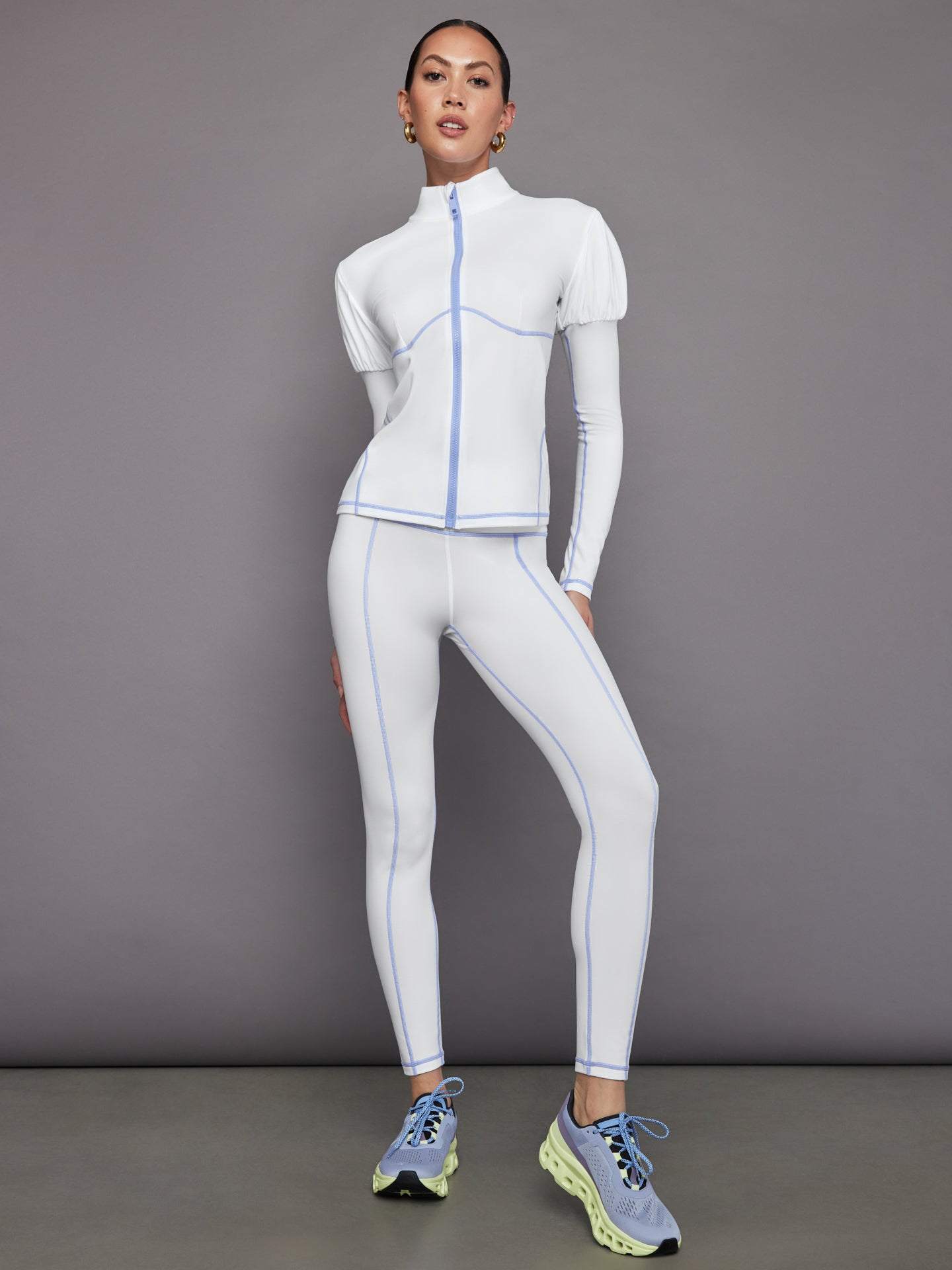 Carbon38 | High Rise Fleece Back Seam Legging | White