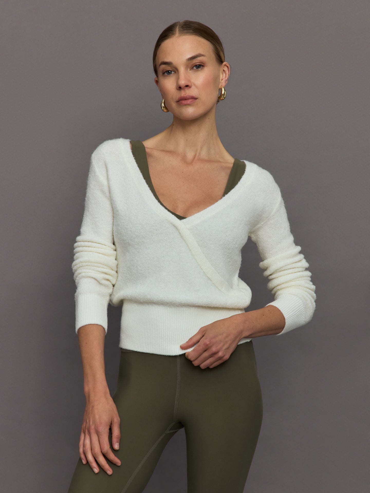 Carbon38 | Reversible Boucle Sweater | Off White