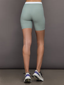 Contrast Melt Biker Short | Sage/White