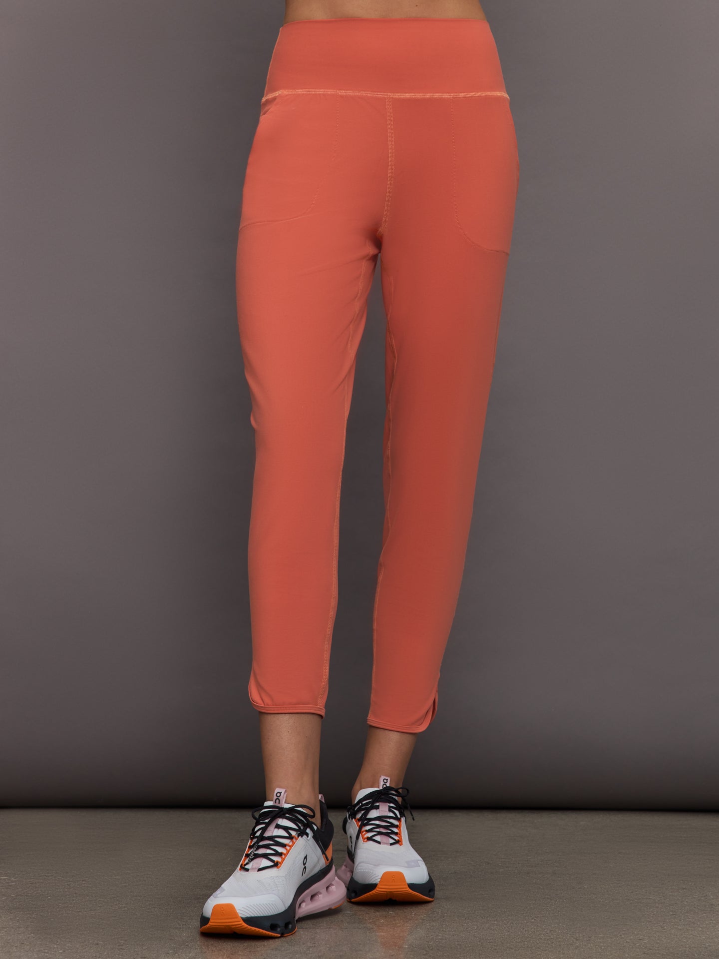 Carbon38 | Jogger in Melt | Burnt Sienna