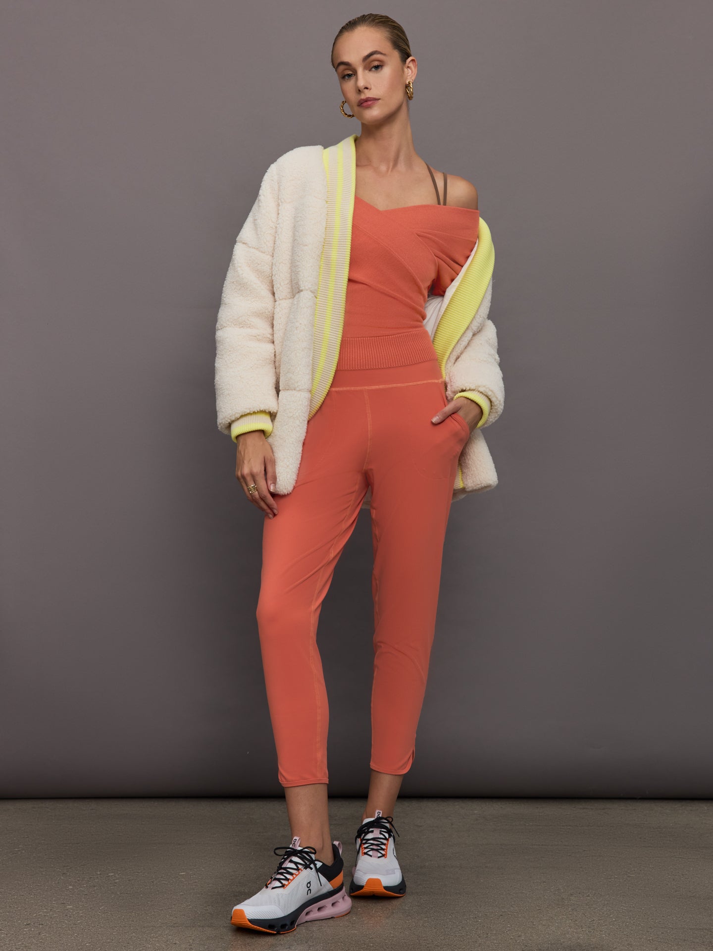 Carbon38 | Jogger in Melt | Burnt Sienna