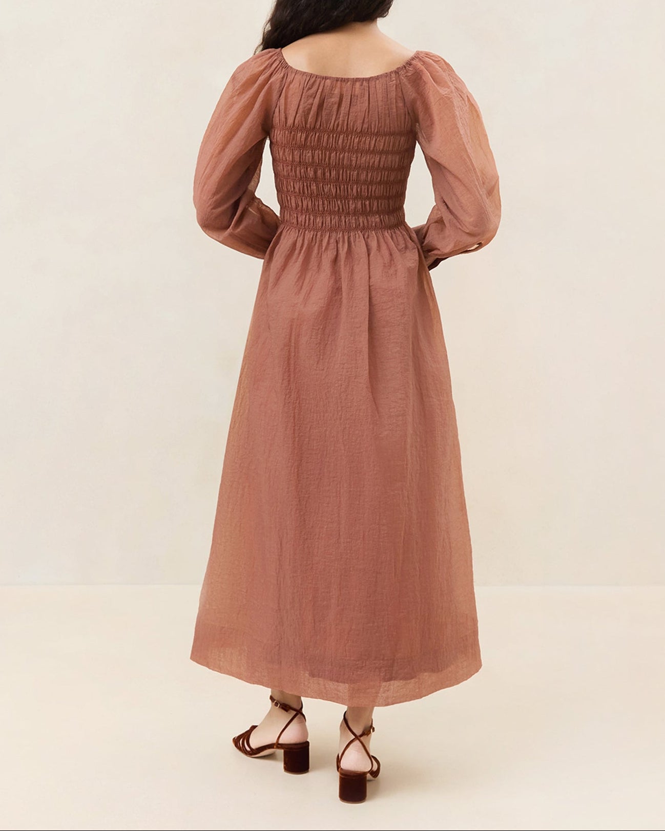 Color: Brown