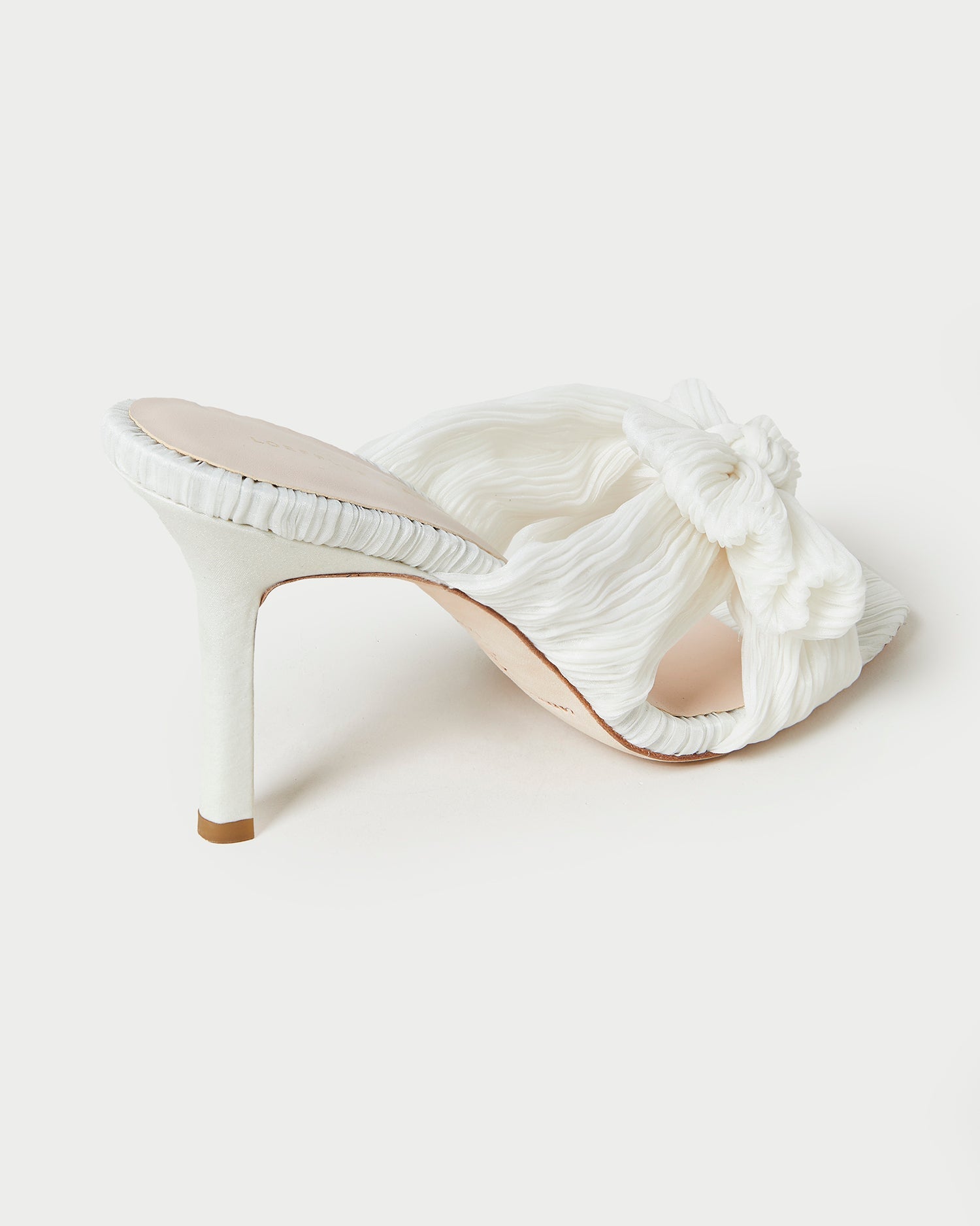 Color: Pearl