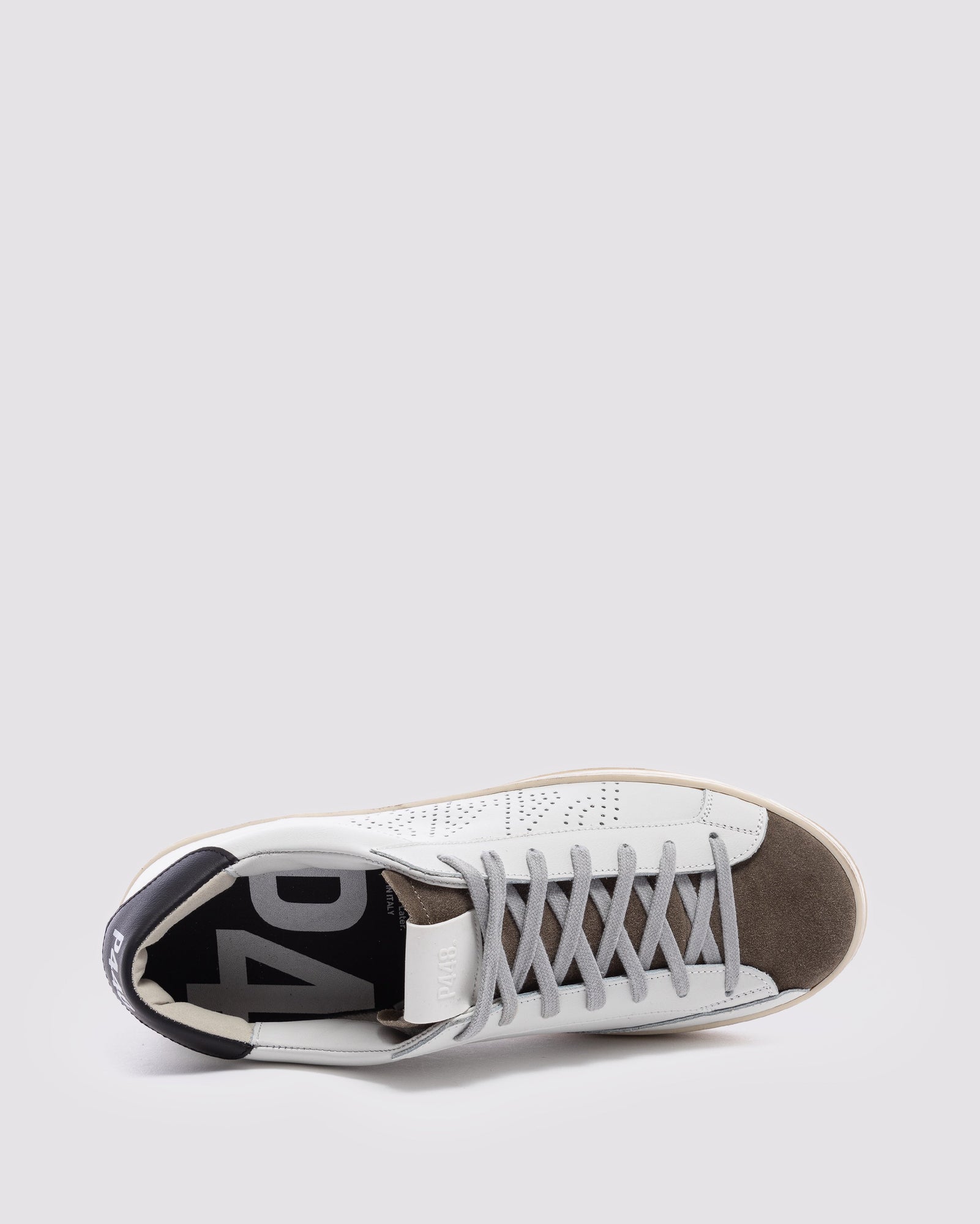 Men | John | White/Olive