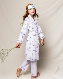 Kid's Twill Robe in Gardens of Giverny in Indigo Floral#Color_Indigo Floral