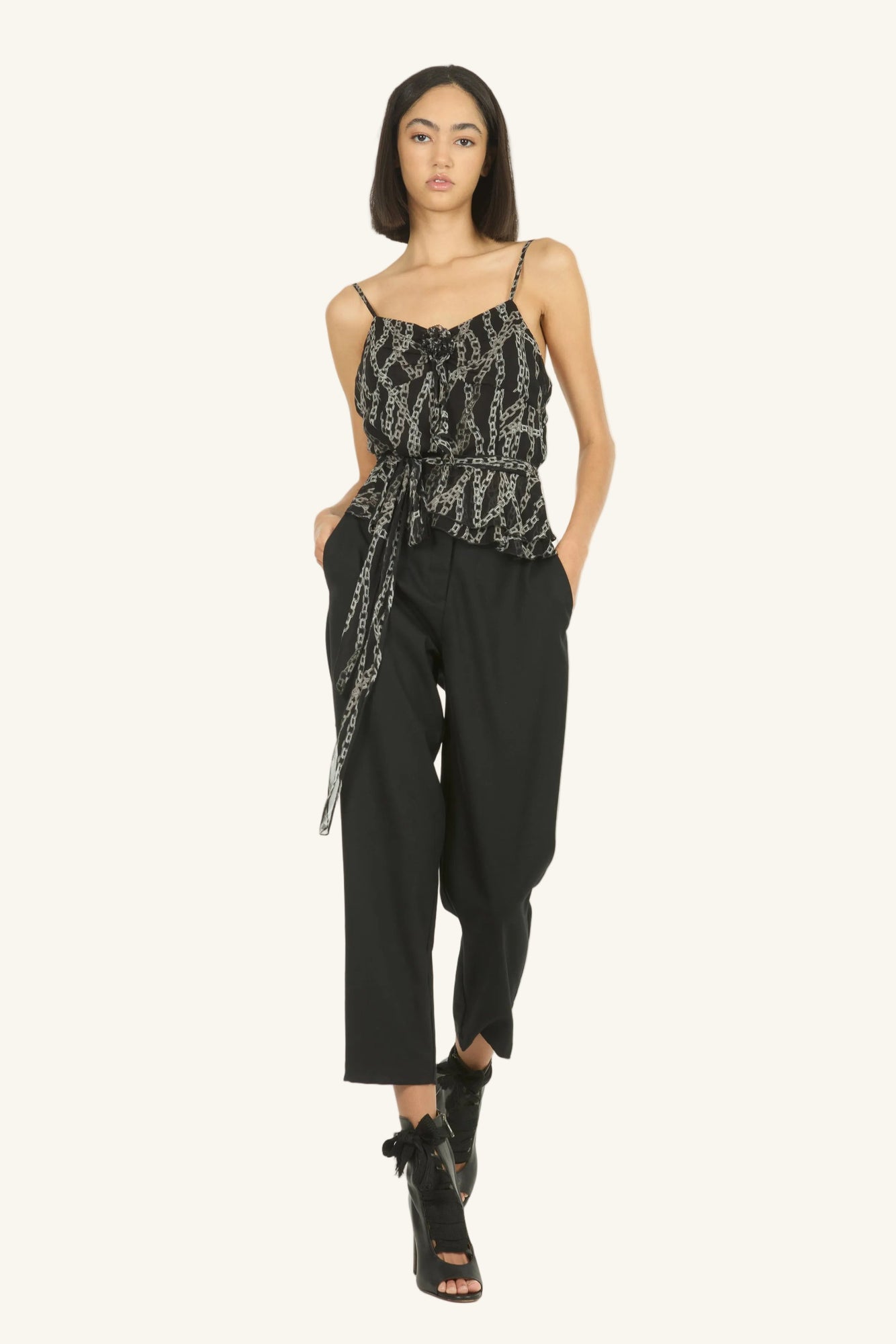 Mavis Top | Black Chain