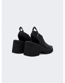 Courrèges | Women | Wave Sandals | Black