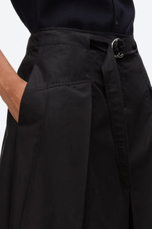 Pleated Utility Skirt | Black