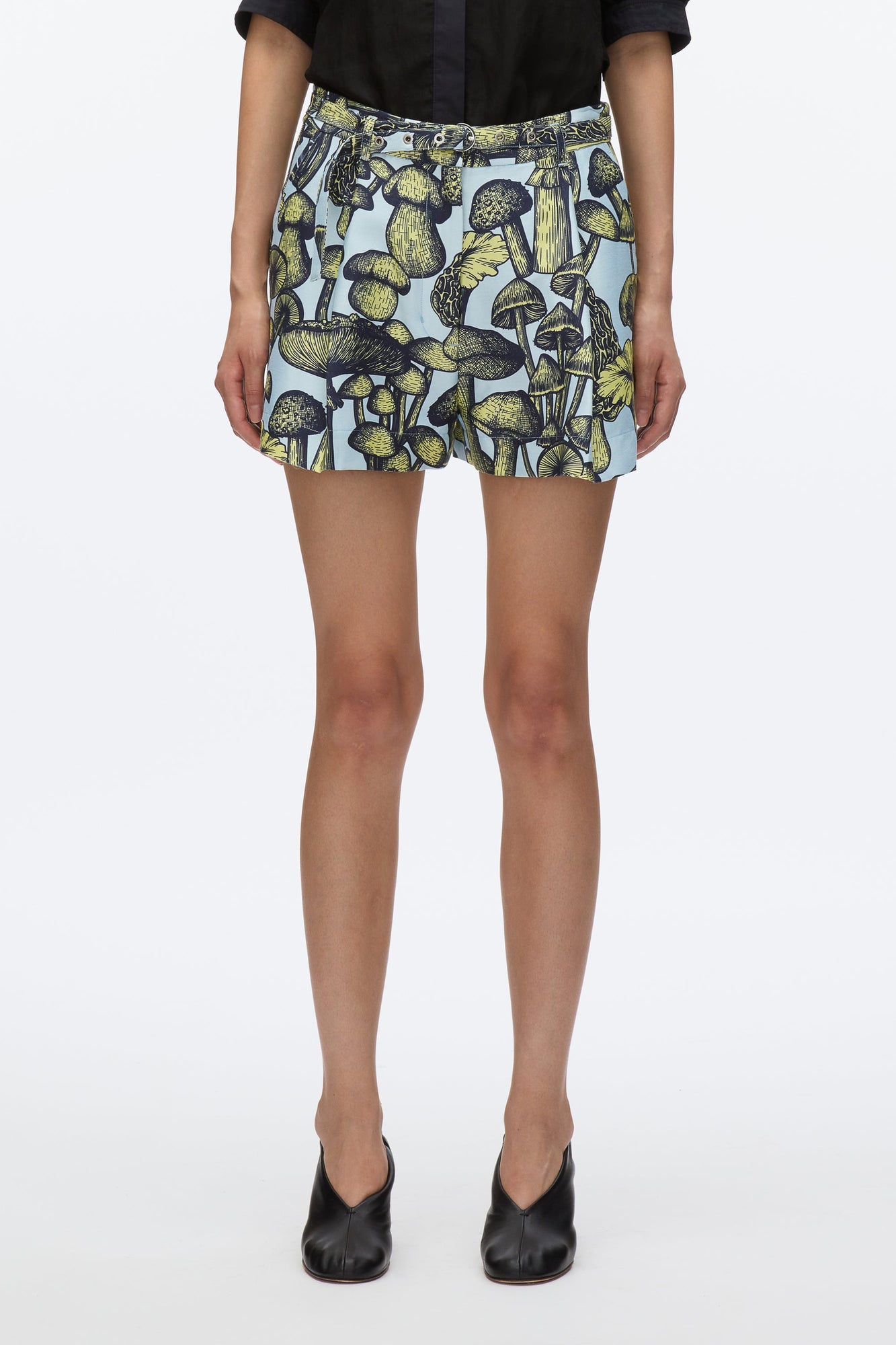 Ethereal Mushroom Single Pleat Short | Sky Blue Multi
