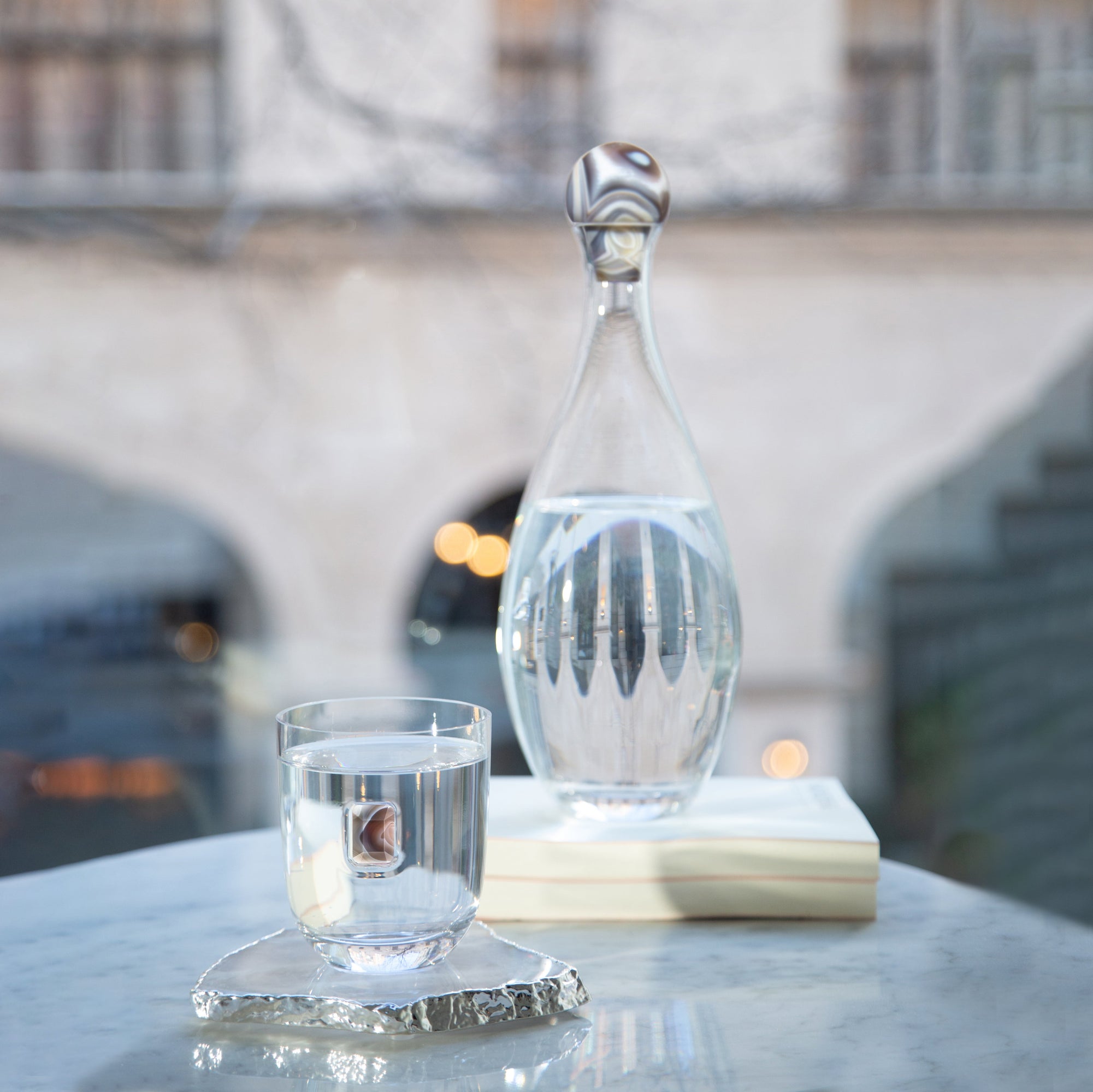Elevo Decanter | Smoke Agate | Lead-Free Crystal
