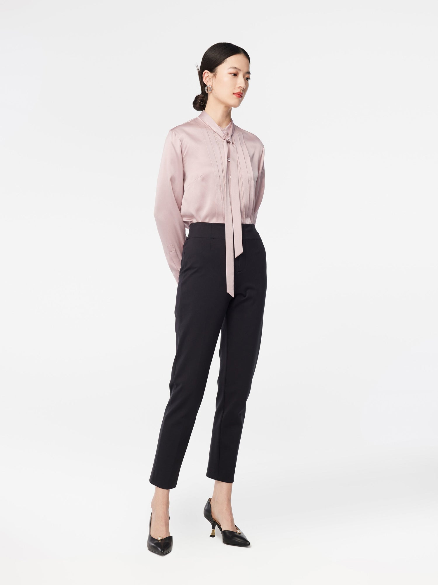 Slim-Leg Pants | Black