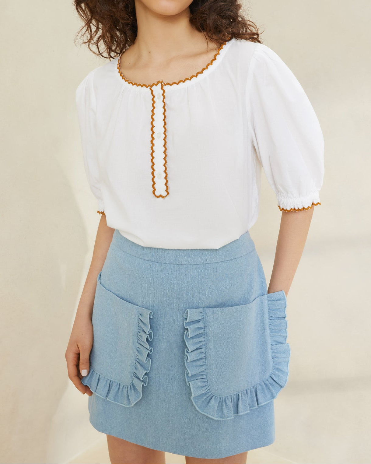 Eura Denim Ruffle Pocket Skirt | Light Denim