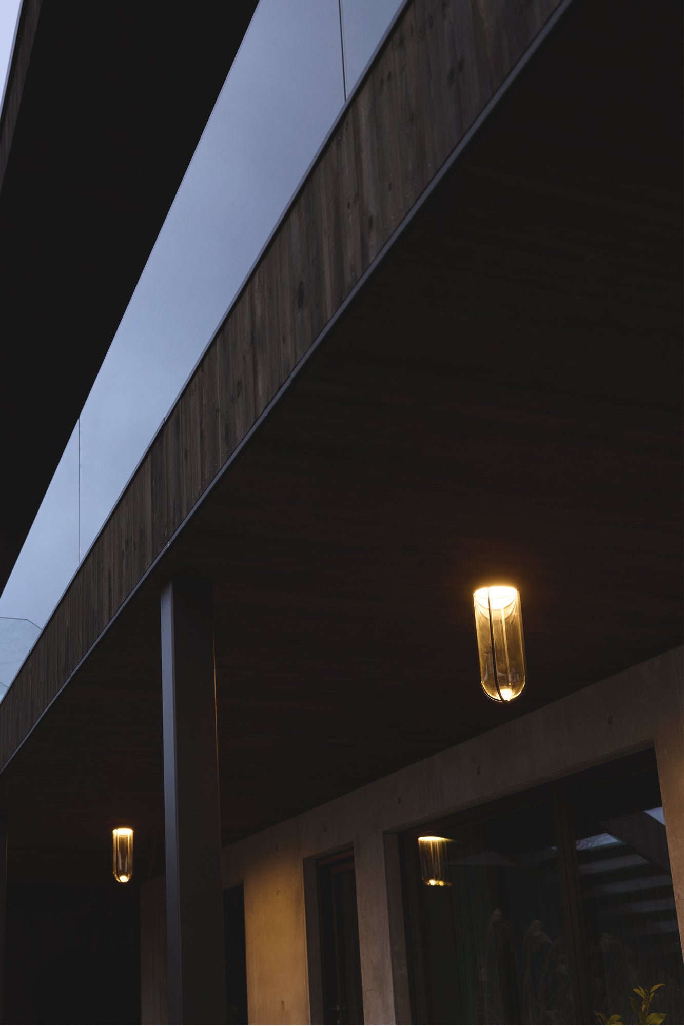 In Vitro Outdoor Ceiling 2700K | White