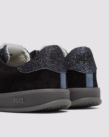 Women | Capri | Phantom