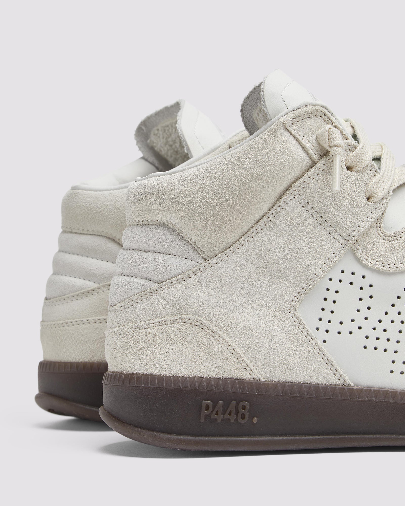 Women | London | White/Panna