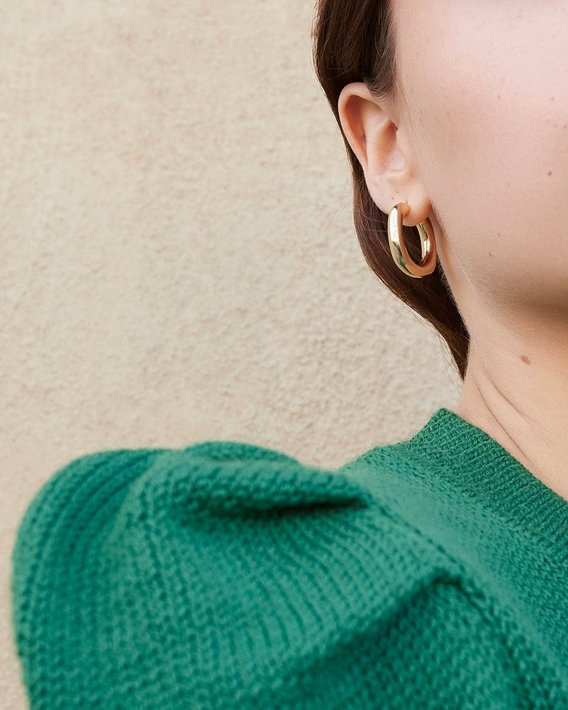 Faustine Rounded Square Hoop | Gold