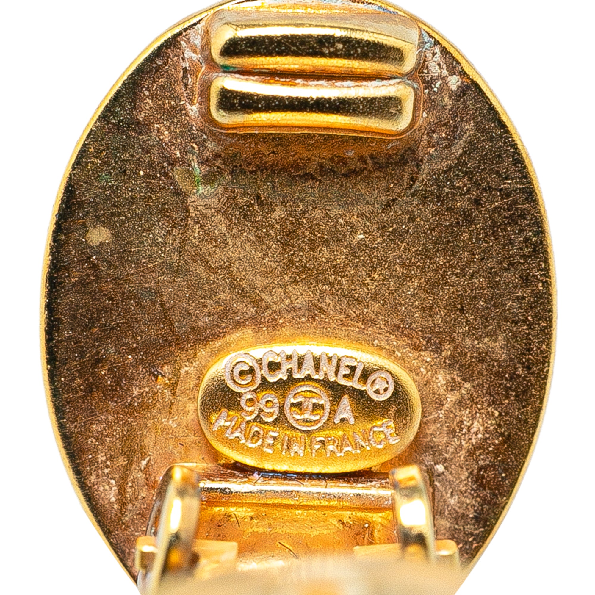 Chanel | Pre-Owned Gold Plated CC Clip On Earrings | Gold