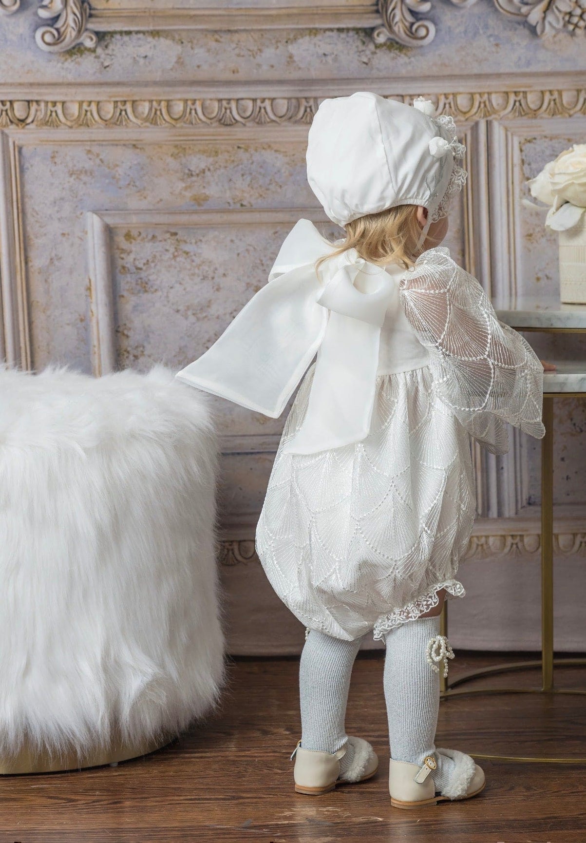 Faith White Scallop Bonnet