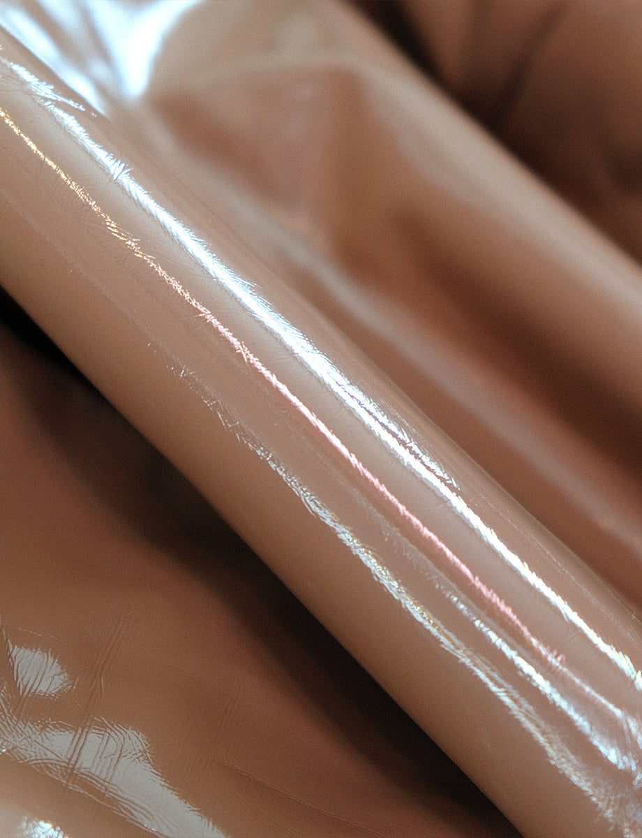 Faux Patent Leather Legging::Cocoa::Detail