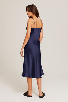 GINIA Silk Nite in Midnight - 100% 19mm Silk Grade 6A