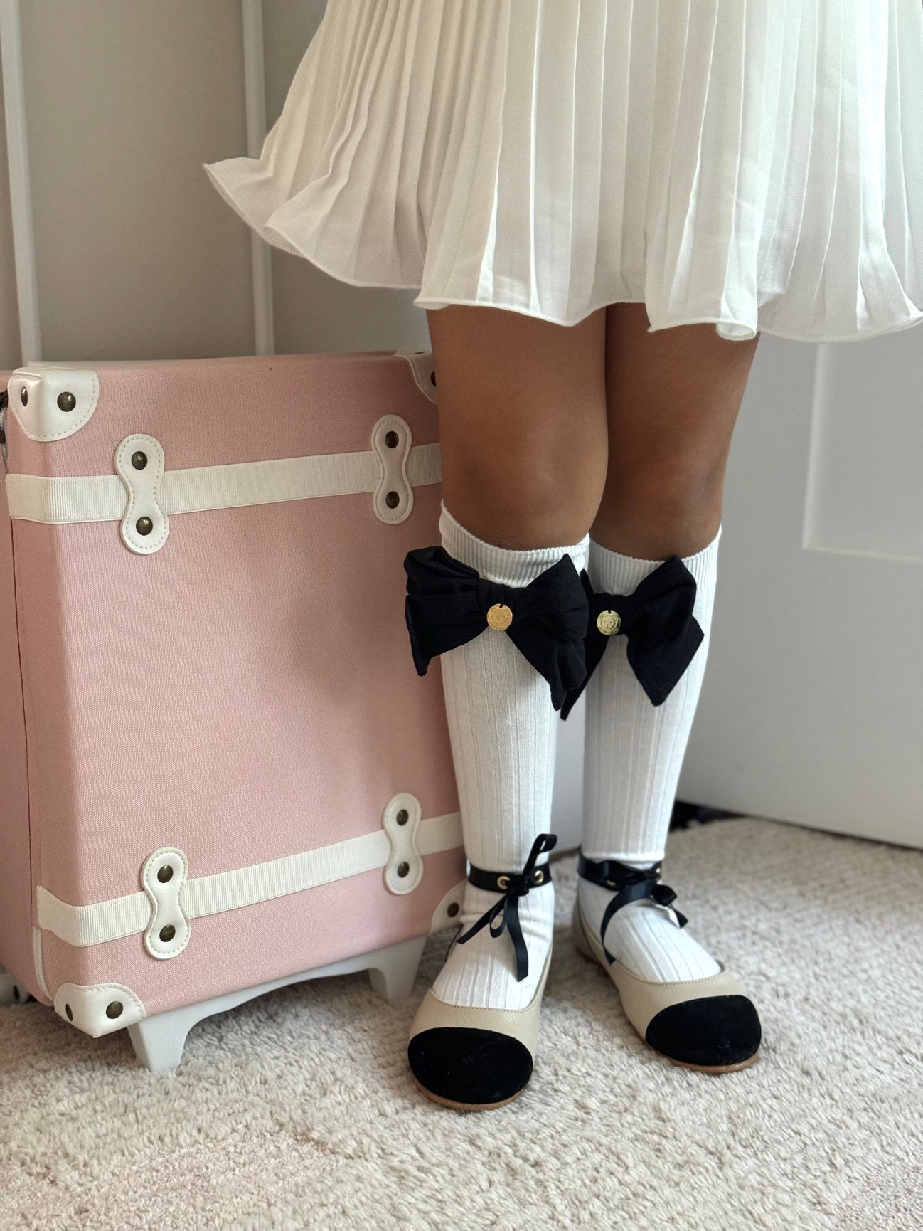 Girl | Emma Linen Bow Socks Bow | White x Black