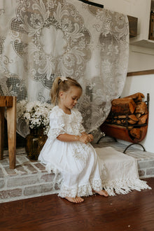 Girl | Katherine Embroidered Linen Dress | White