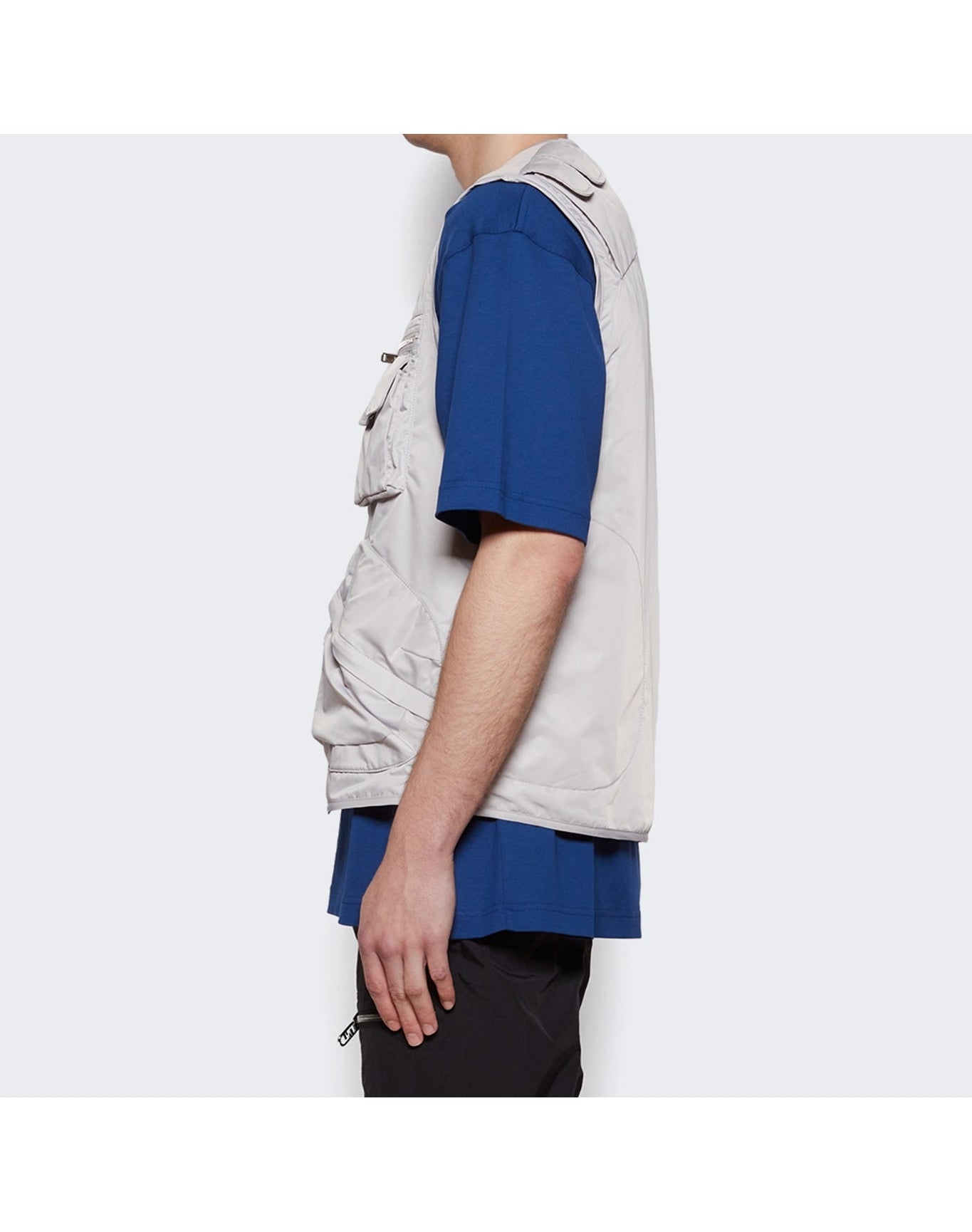 Givenchy | Men | Multipocket Sleeveless Vest | Pearl Grey
