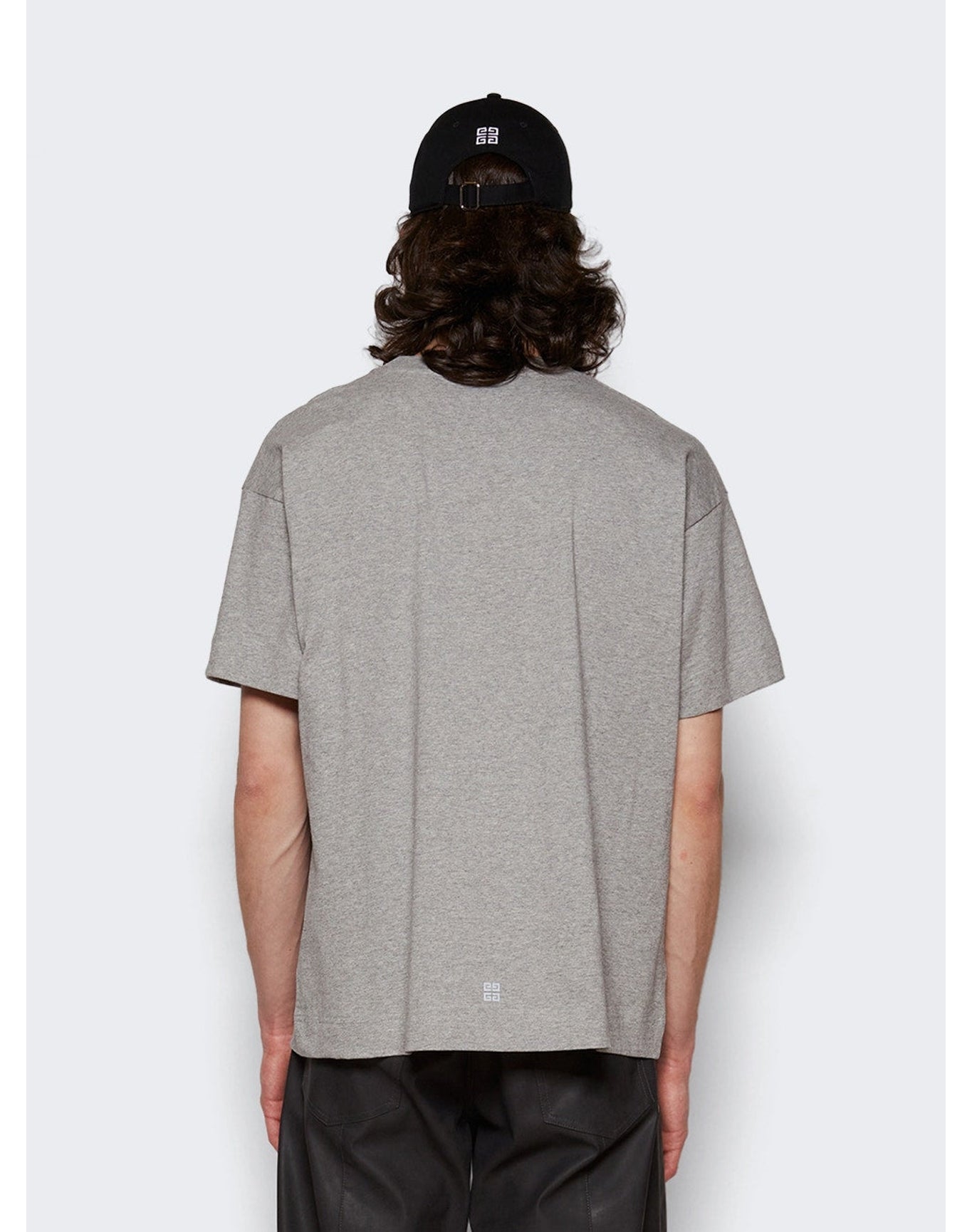 Givenchy | Men | Short Sleeves Graphic Tee | Grey