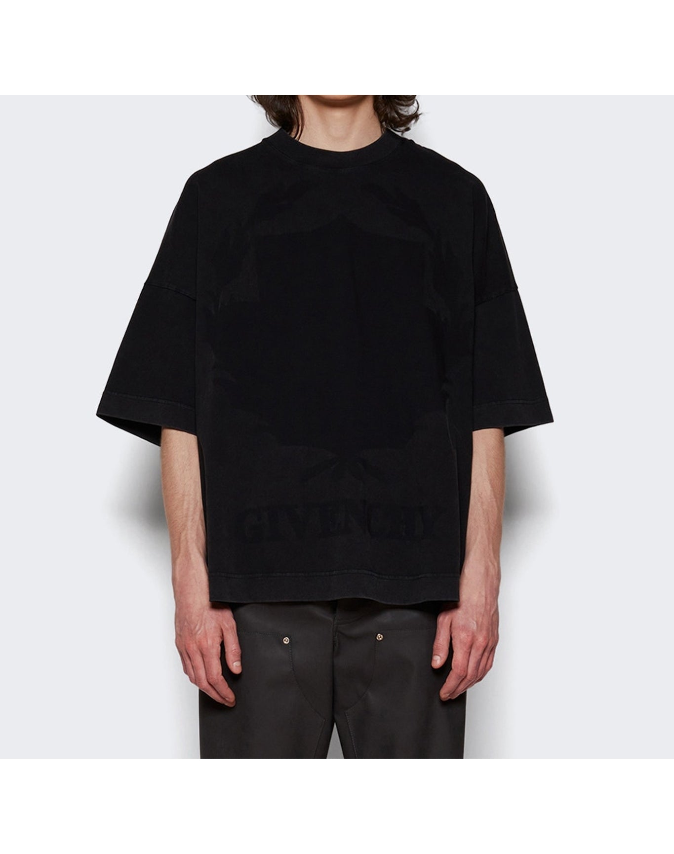 Givenchy | Men | Ultra Fit Short Sleeve Tee | Black