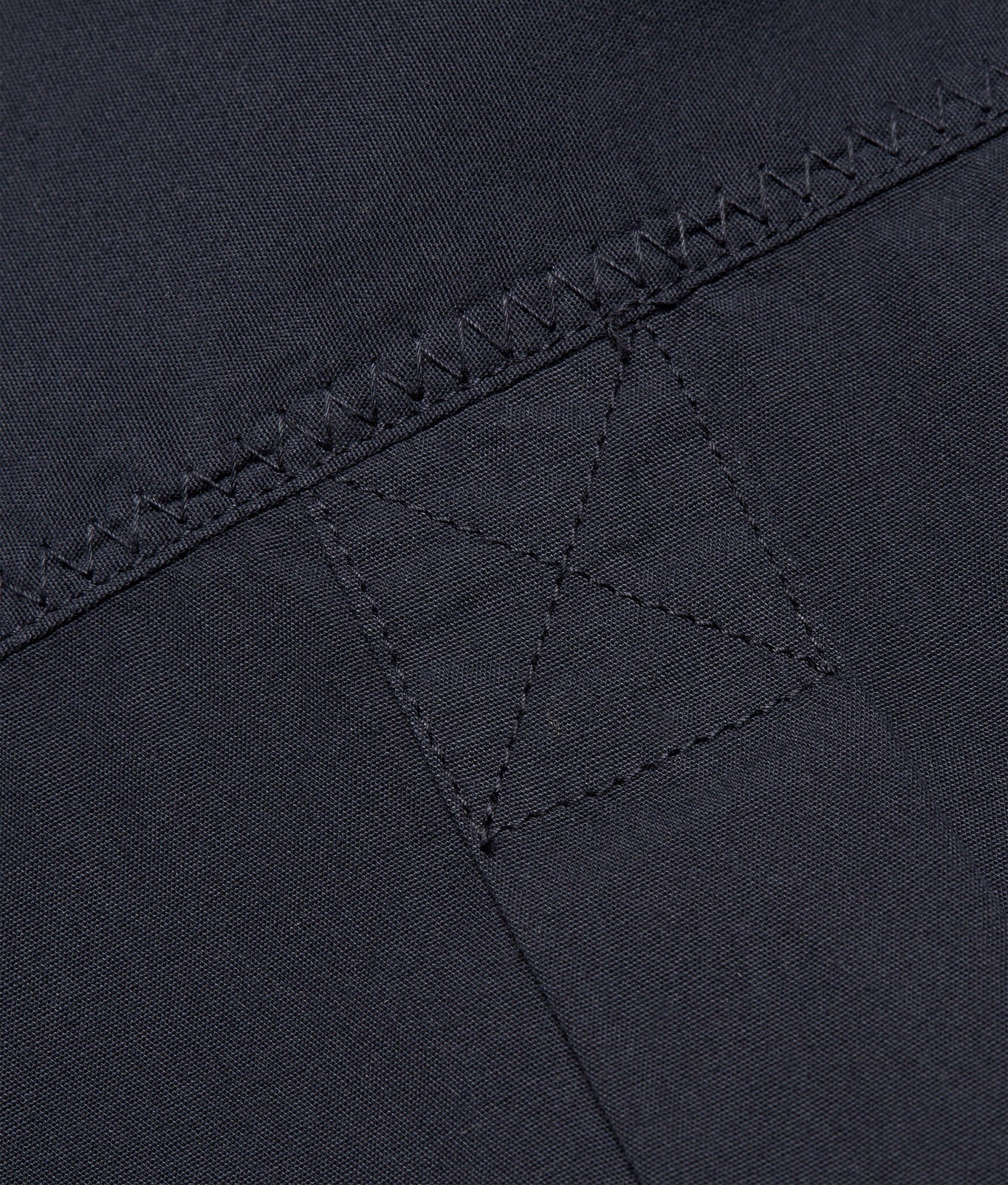Grasmoor Relaxed Fit Classic Collar Organic Cotton Shirt | Night Iris