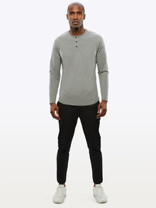 Mens | AO Long Sleeve Henley Curve-Hem | Signature-Fit PYCA Pro | Heather Grey