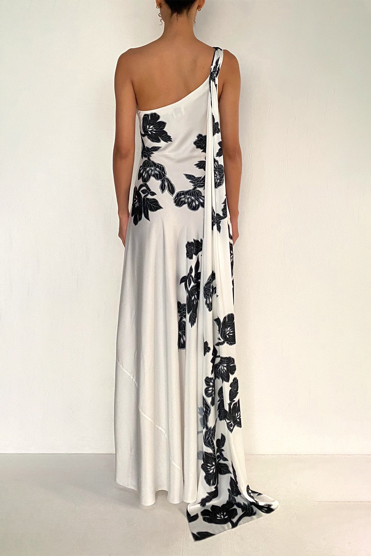 Aahi Long Dress | White