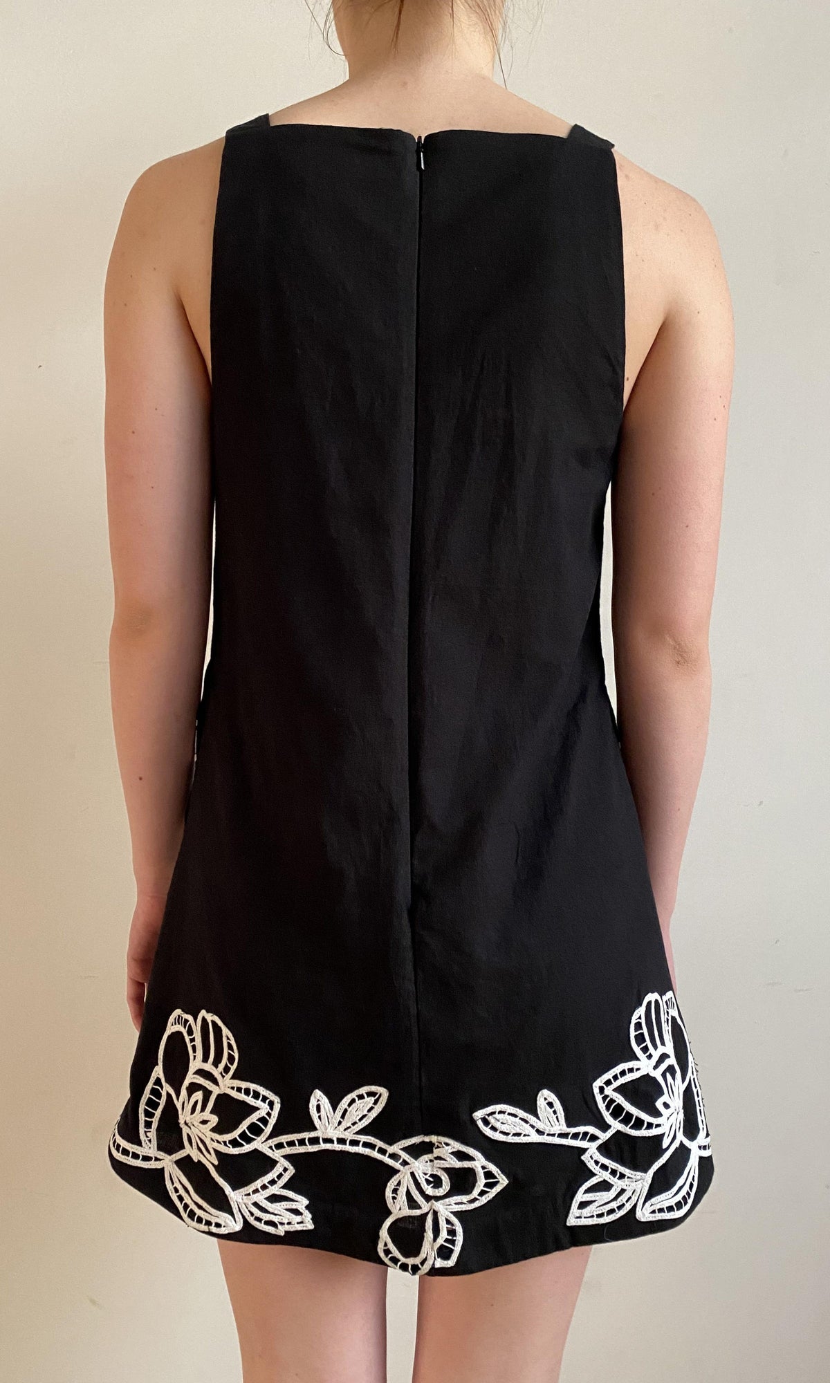 Hemant And Nandita | Daha Cotton Linen Short Dress | Black White