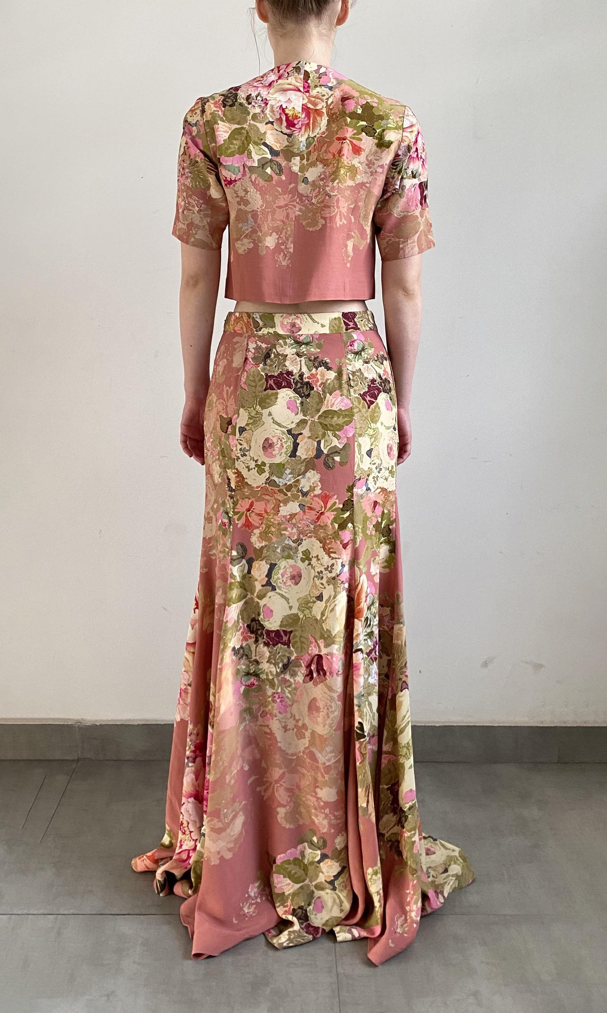 Womens | Sama Polyester Crepe Crop Top | Peach Floral