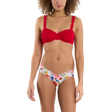 Signature Lace Low Rise Thong | Meadow Mix (White)