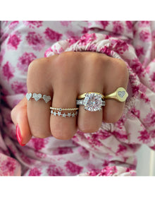 Heart Signet Diamond Ring | 14K Yellow Gold