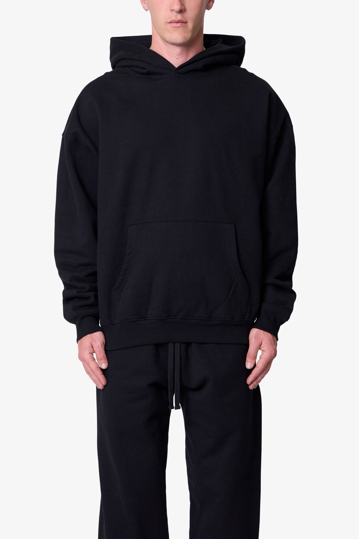 Heavy Basic Hoodie | Black
