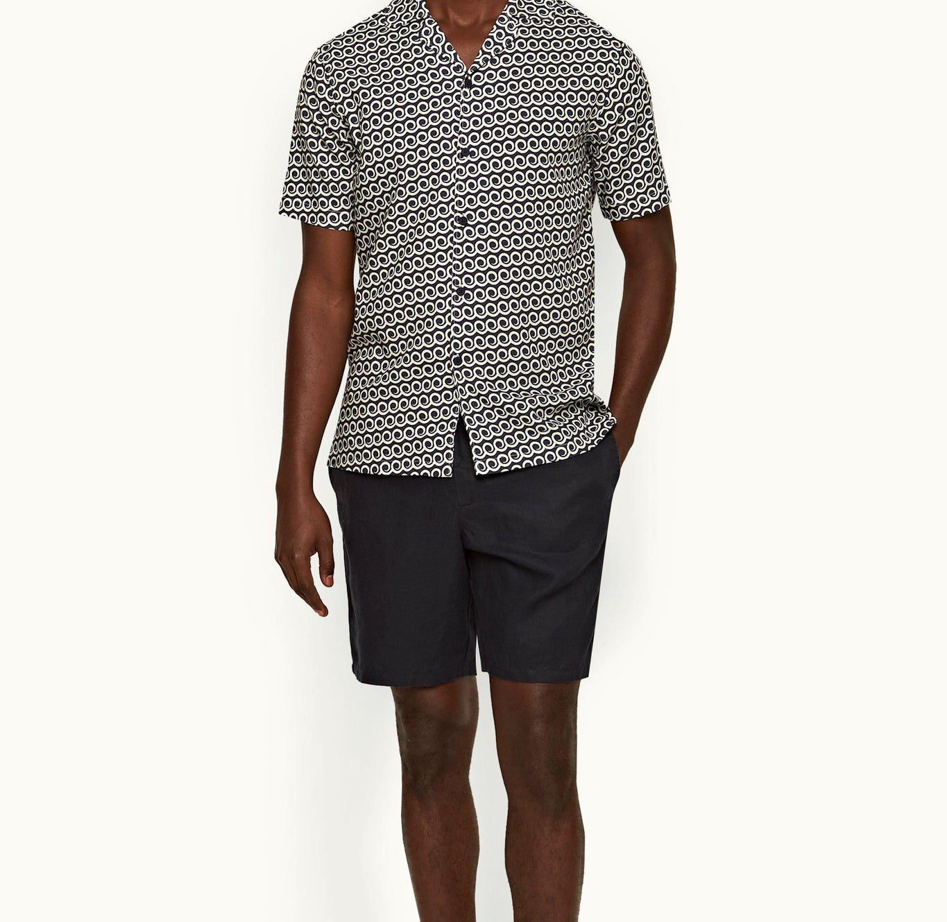 Hibbert Lacuna Capri Collar Shirt | Midnight Navy